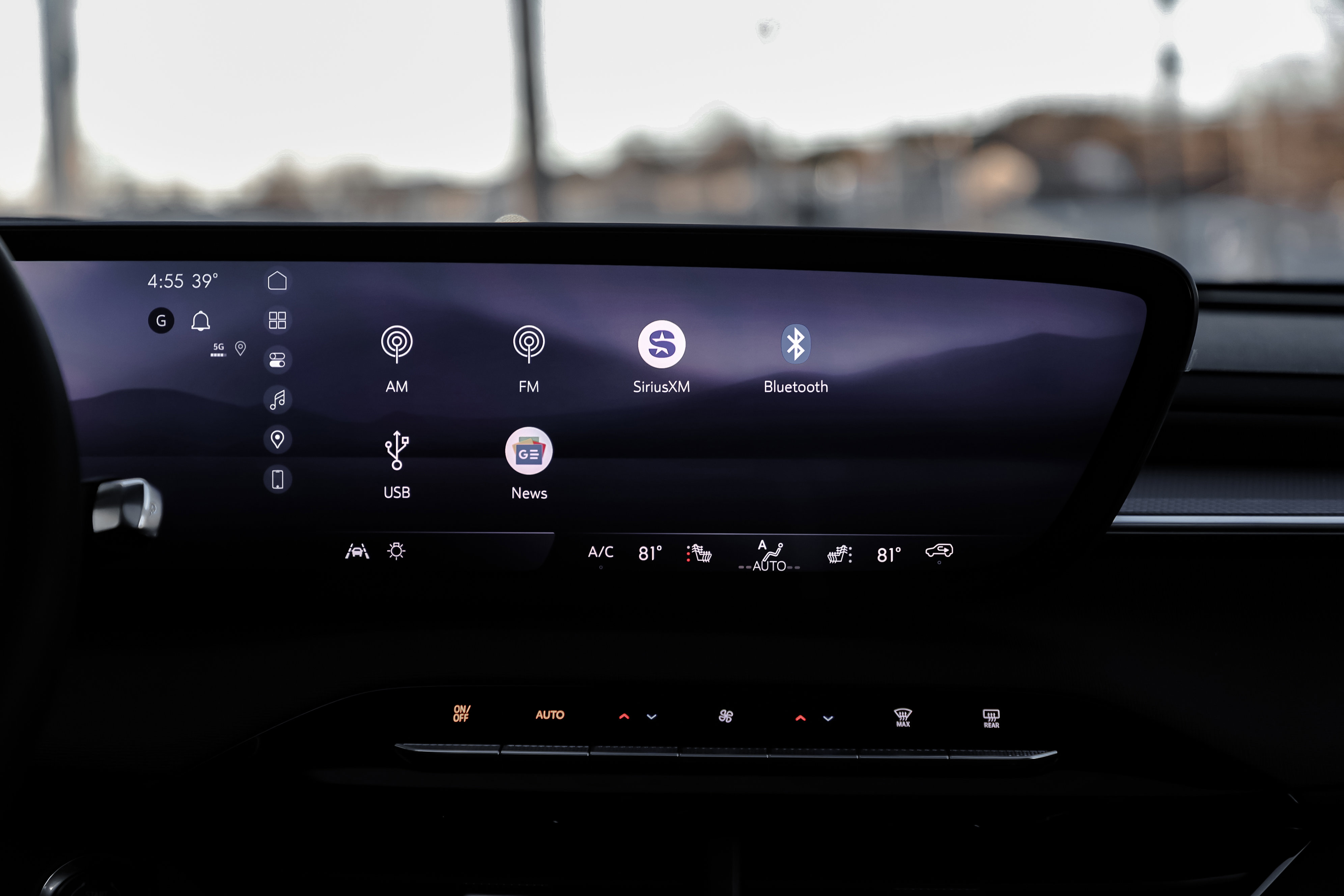 New 2026 Buick Enclave Sport Touring w/ Power Package image 39