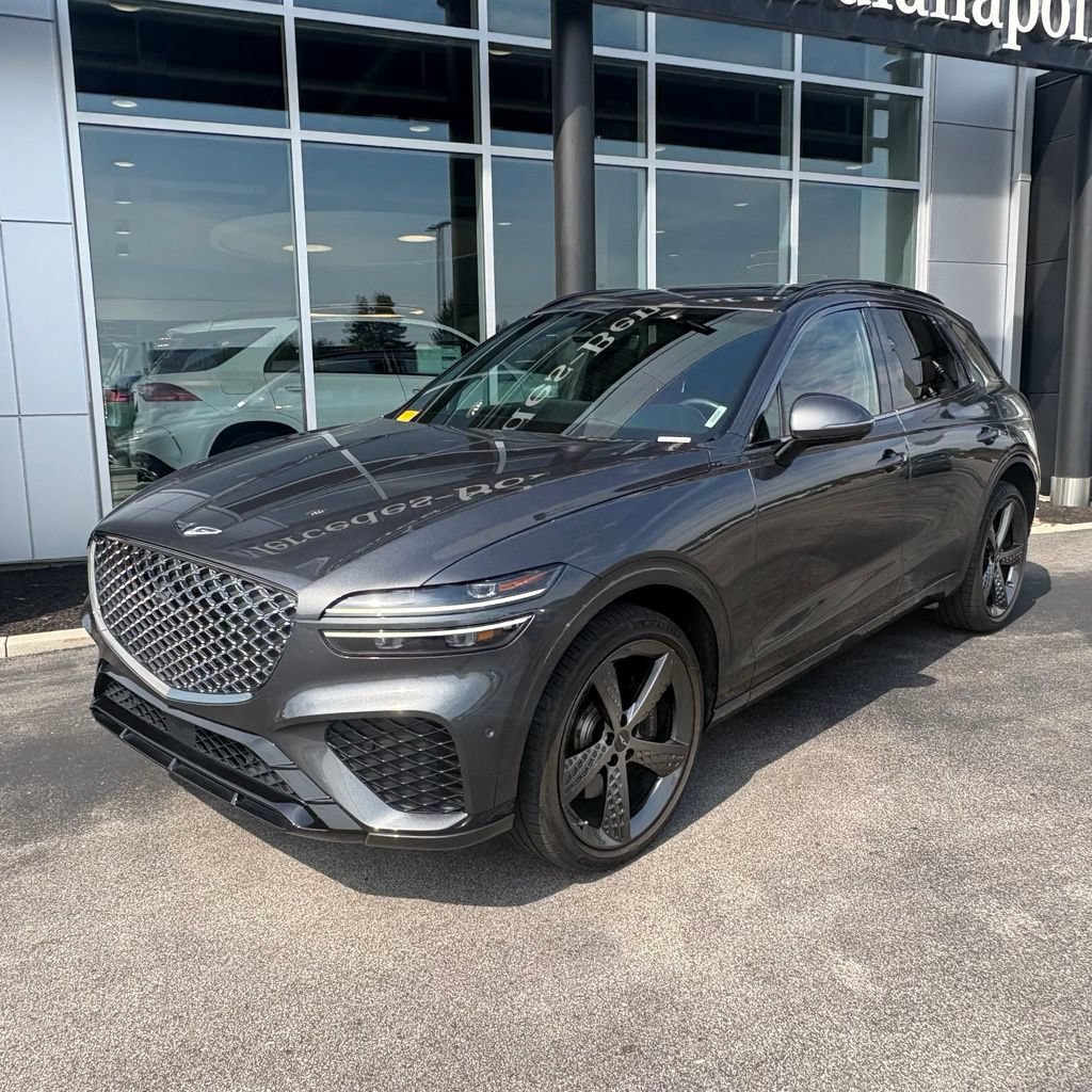 Used 2023 Genesis GV70 2.5T w/ Sport Prestige Package AWD/4WD image 2