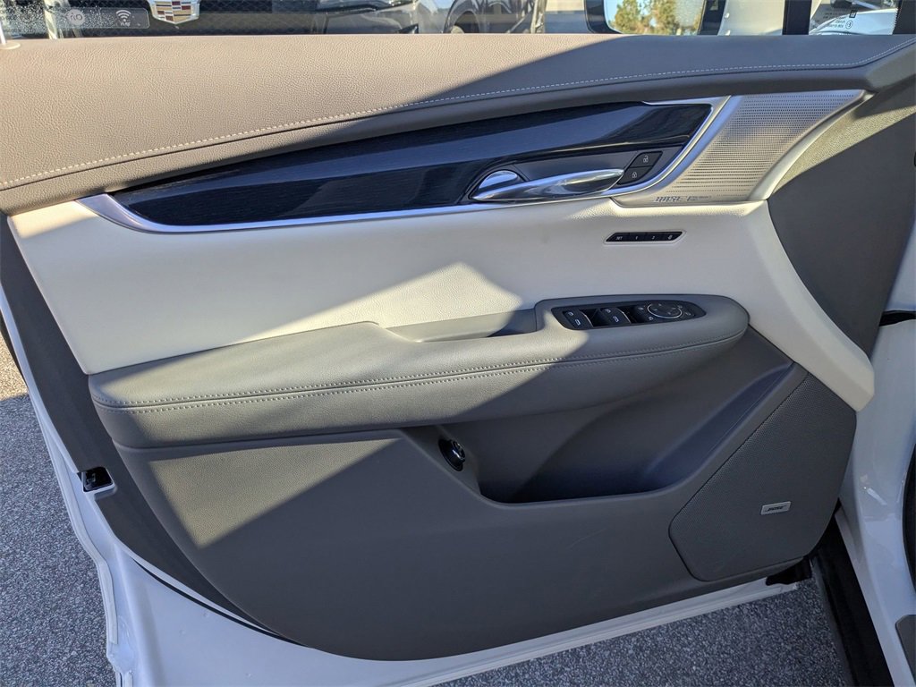 Certified 2024 Cadillac XT6 Premium Luxury w/ Technology Package image 17