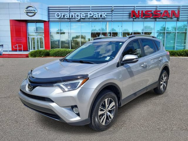 Used 2018 Toyota RAV4 XLE FWD image 4