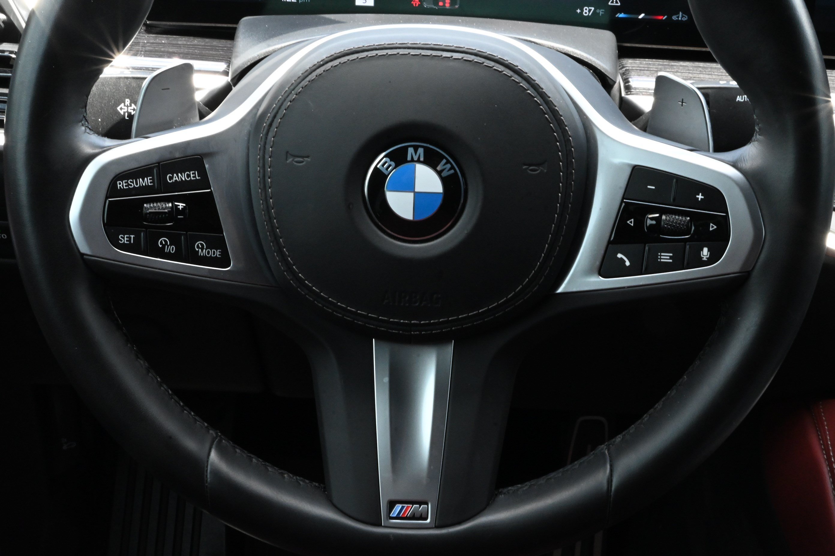 Certified 2025 BMW X6 xDrive40i w/ Executive Package AWD/4WD image 30