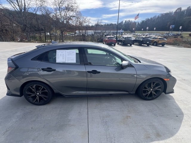 Used 2018 Honda Civic Sport Touring image 2