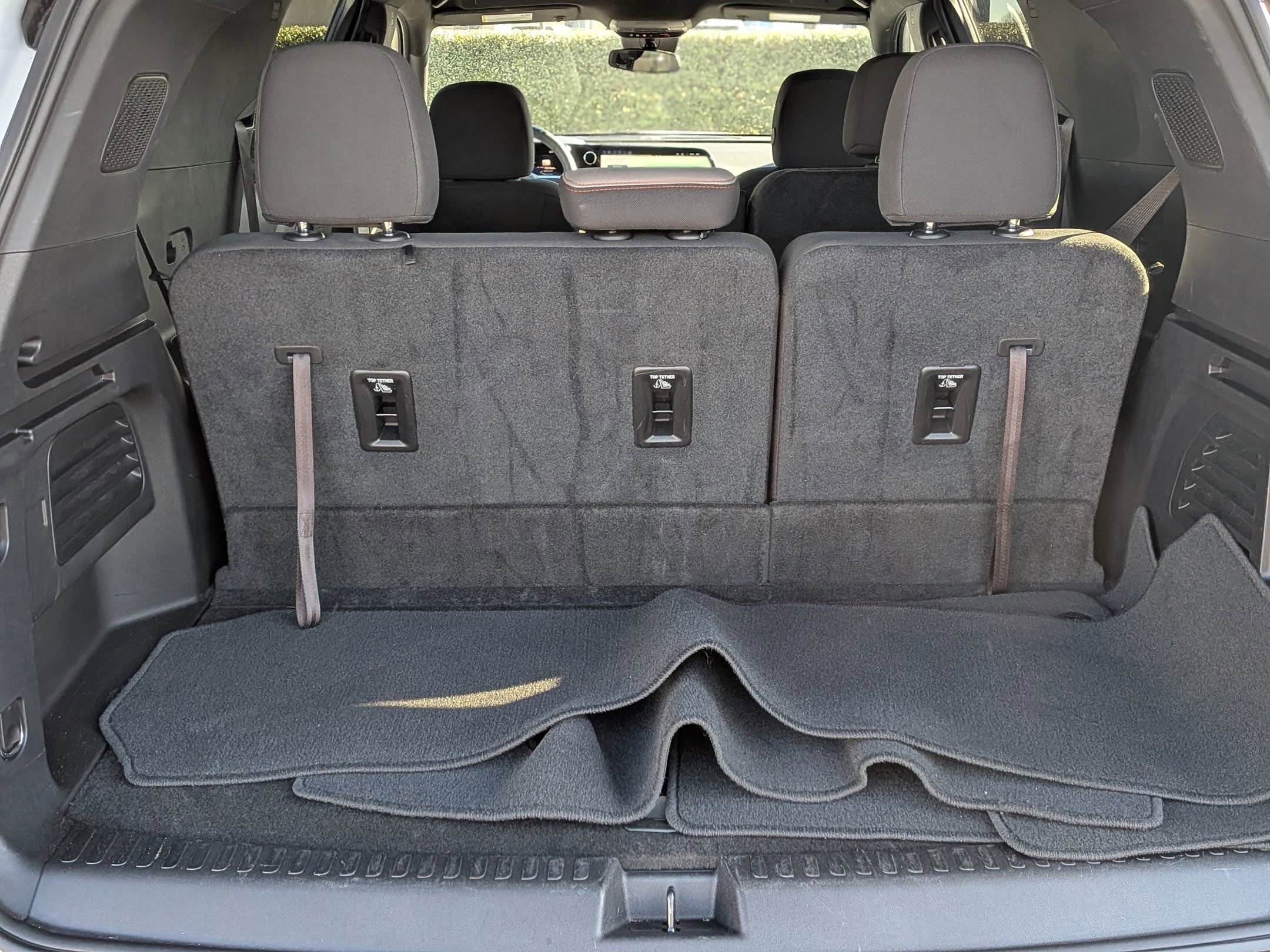 Used 2025 Chevrolet Traverse LT image 35