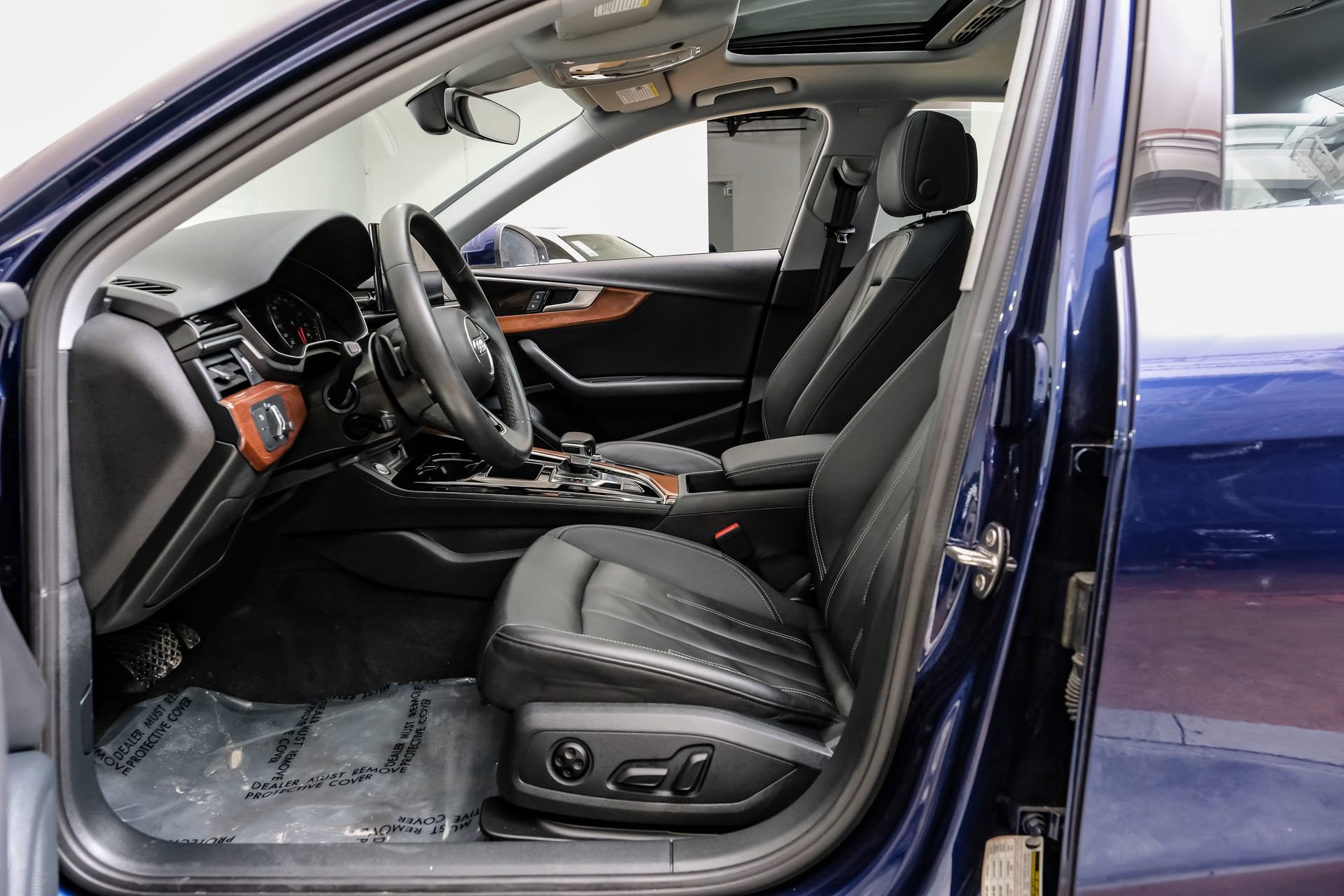 Used 2022 Audi A4 2.0T Premium image 4