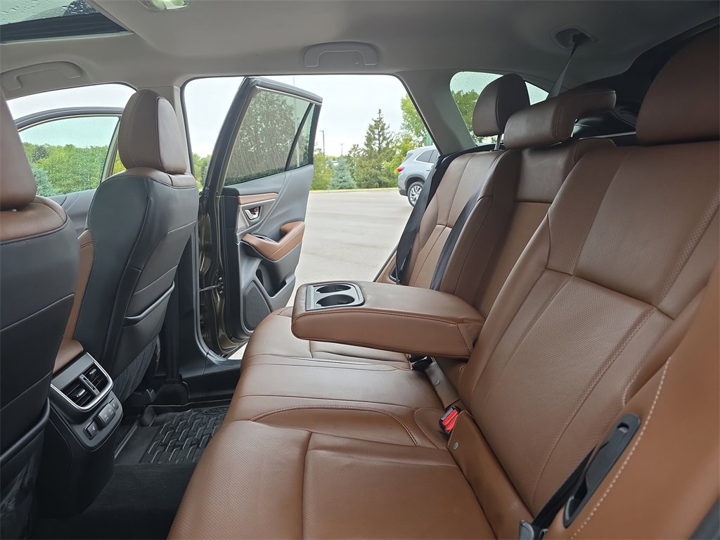 Used 2022 Subaru Outback Touring image 14