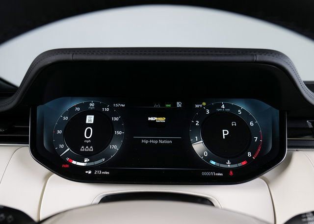 New 2026 Land Rover Range Rover SE image 15