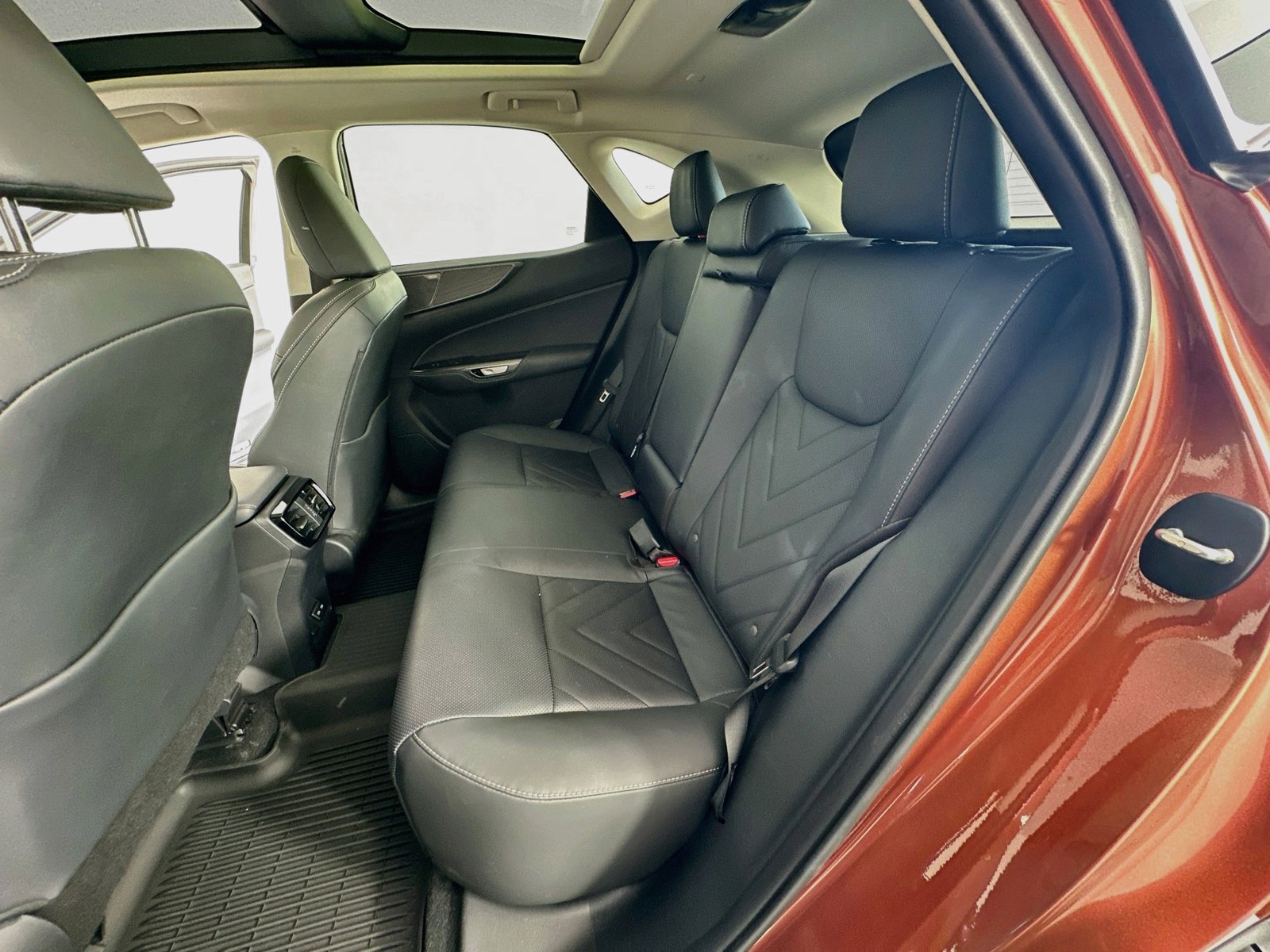 Used 2025 Lexus NX 350 AWD w/ Accessory Package (2T) image 34