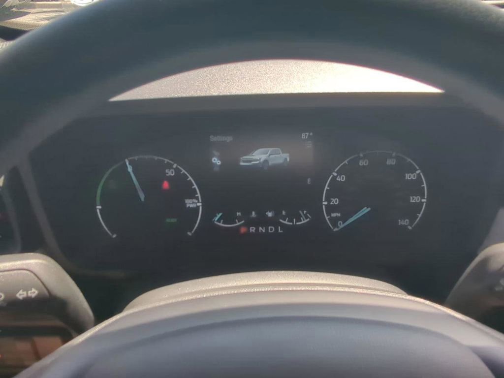 Used 2023 Ford Maverick XLT image 22