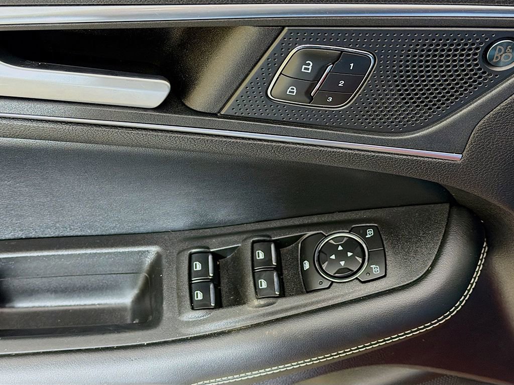 Used 2021 Ford Edge ST w/ Equipment Group 401A image 32