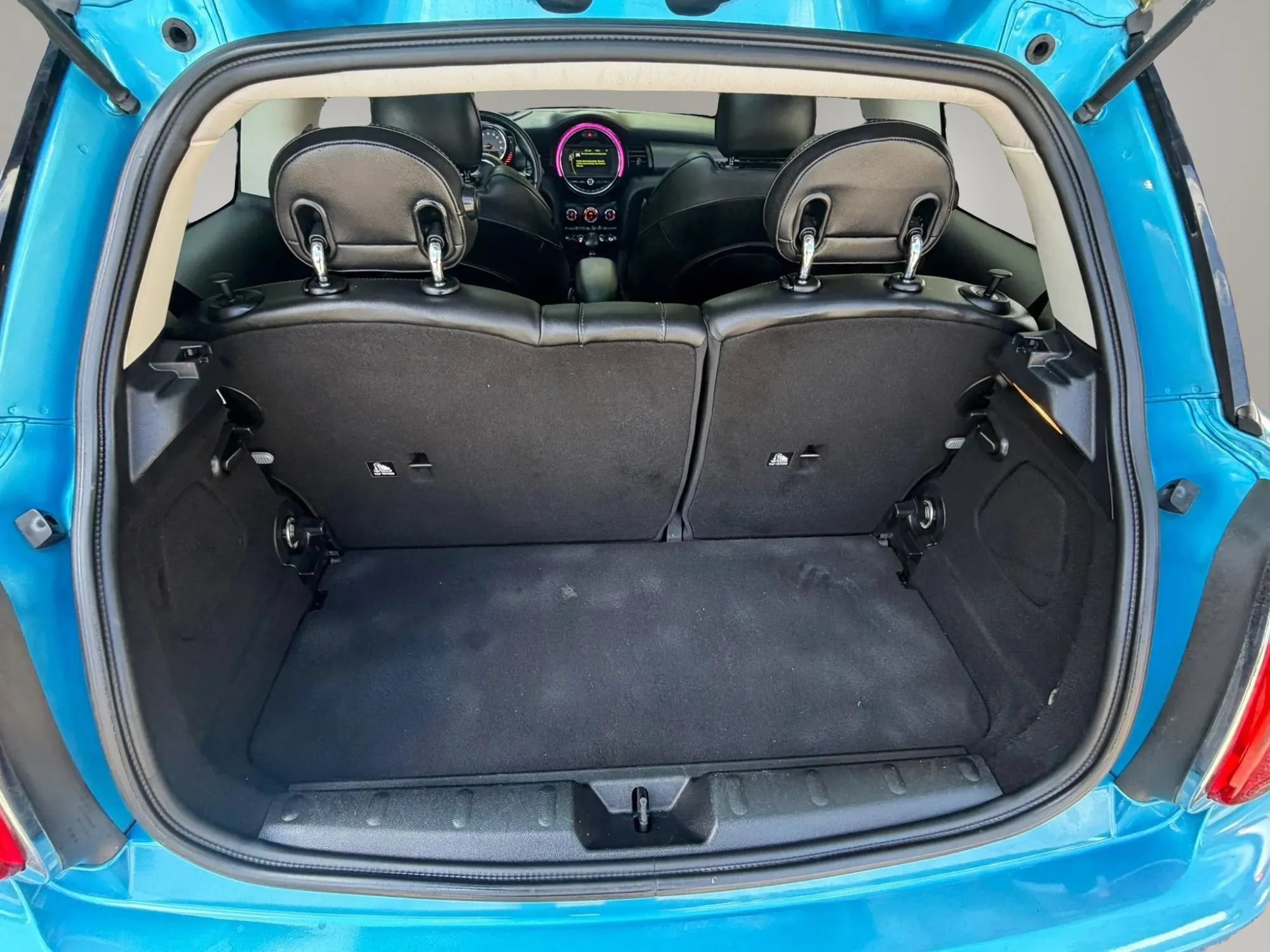 Used 2015 MINI Cooper 2-Door Hardtop FWD image 33