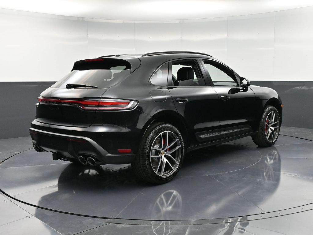 New 2026 Porsche Macan S image 8