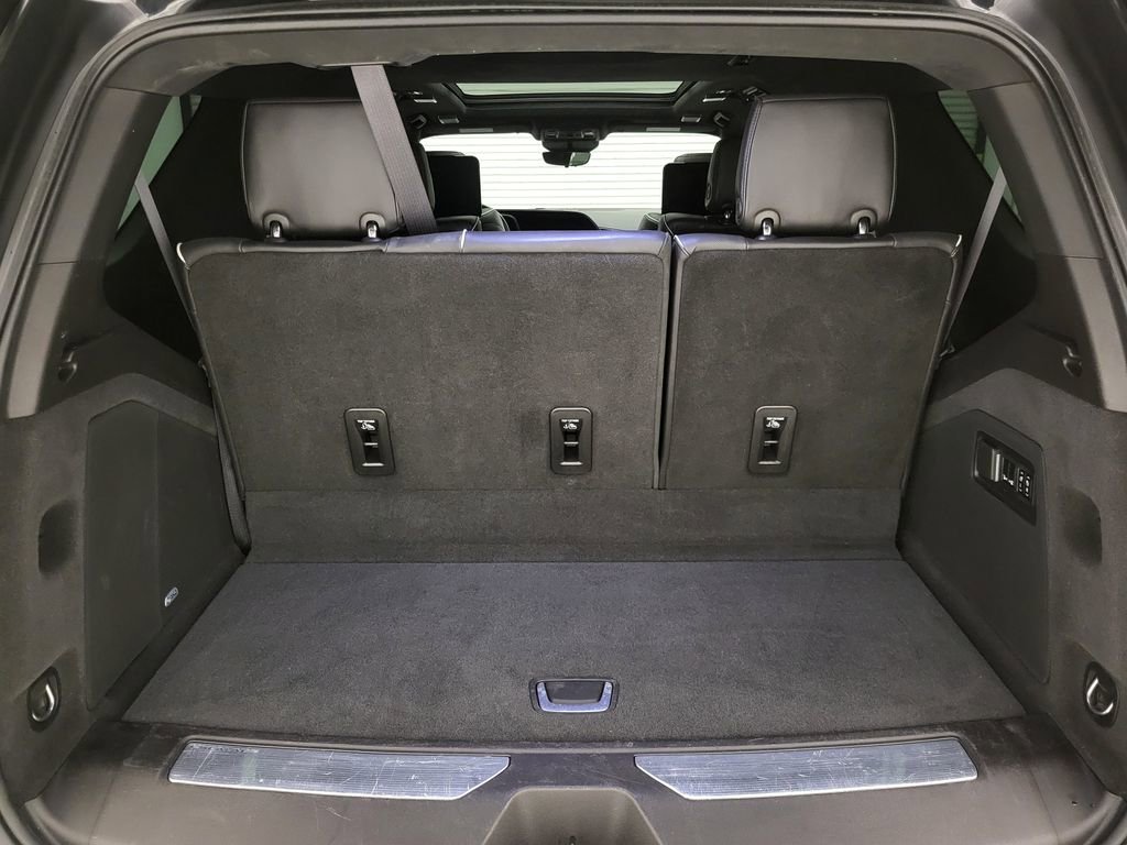 Used 2021 Cadillac Escalade Premium Luxury Platinum image 41