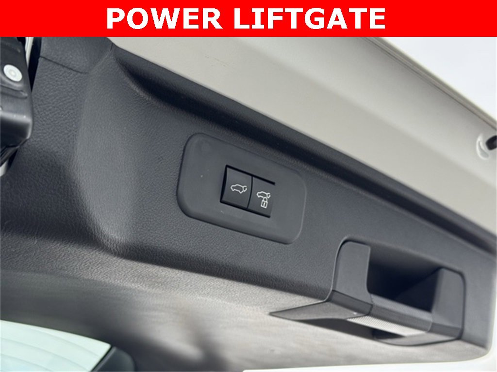 Certified 2024 Toyota Grand Highlander XLE image 44