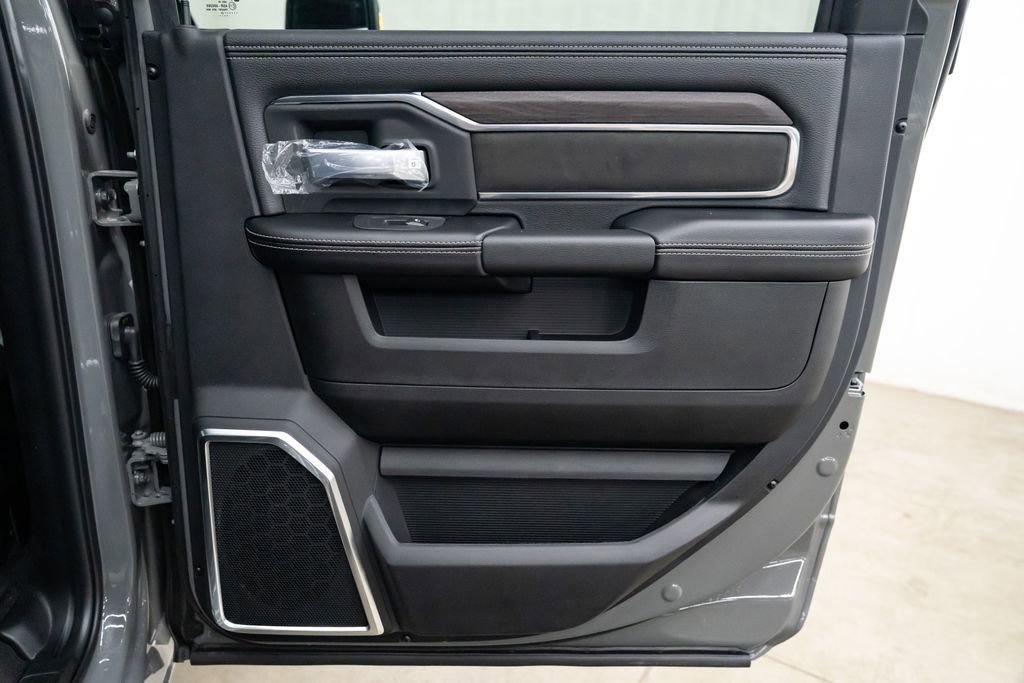 New 2026 RAM 2500 Laramie image 31