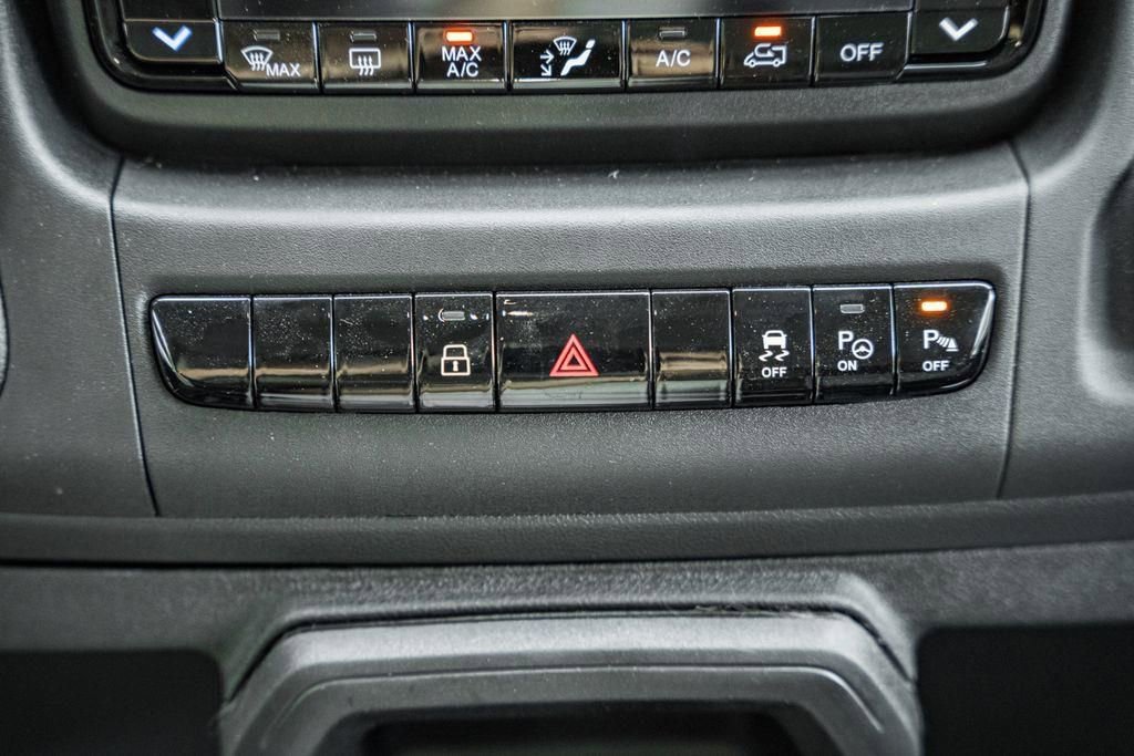 New 2025 RAM ProMaster 3500 w/ Quick Order Package 22G SLT image 22