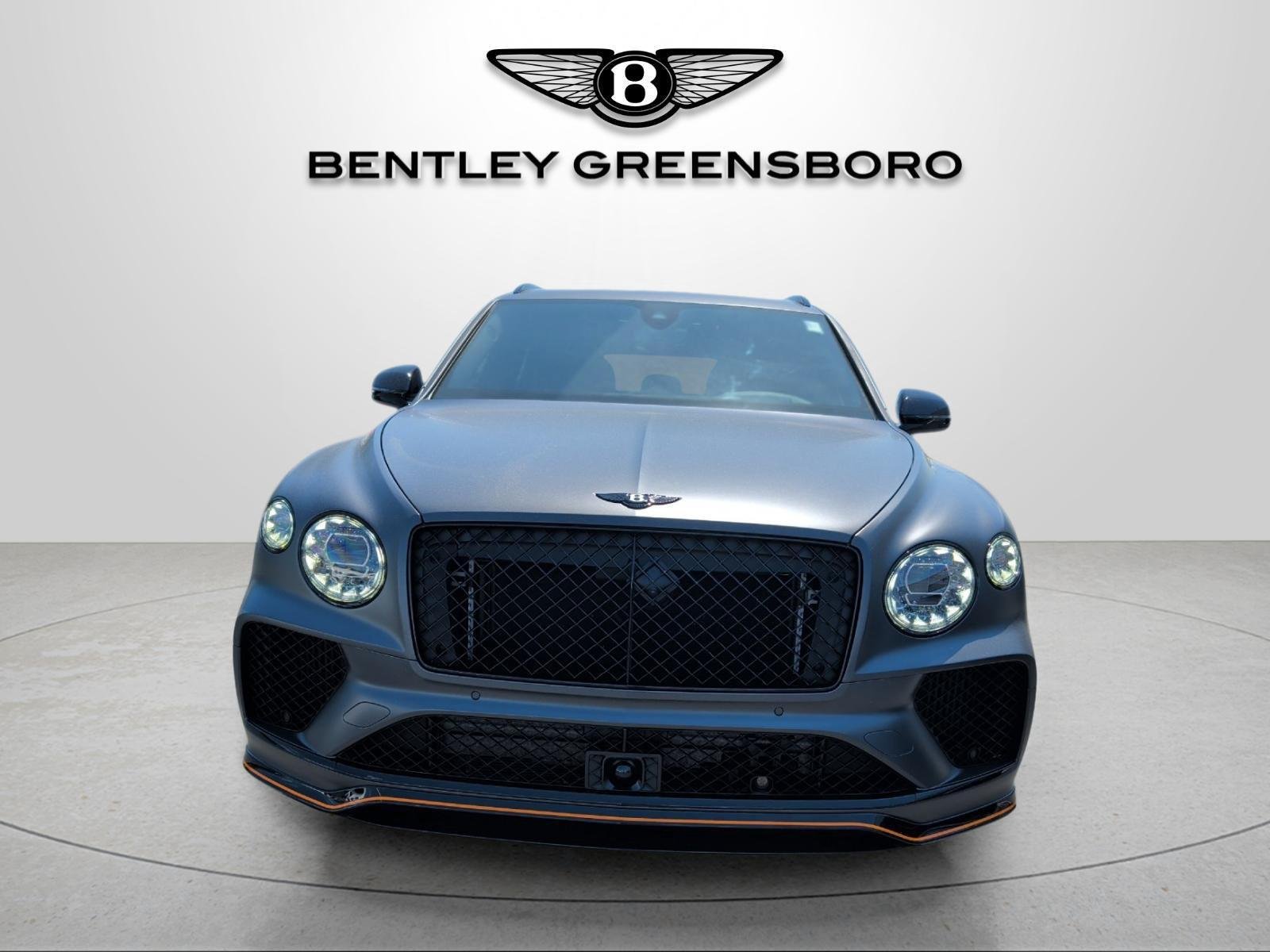 Used 2025 Bentley Bentayga AWD/4WD image 14