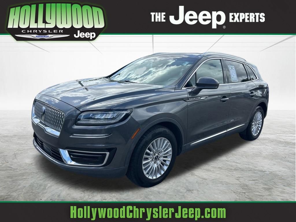 Used 2020 Lincoln Nautilus FWD image 1