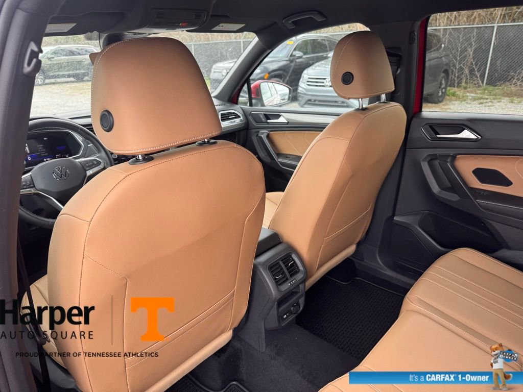 Used 2023 Volkswagen Tiguan SE image 11