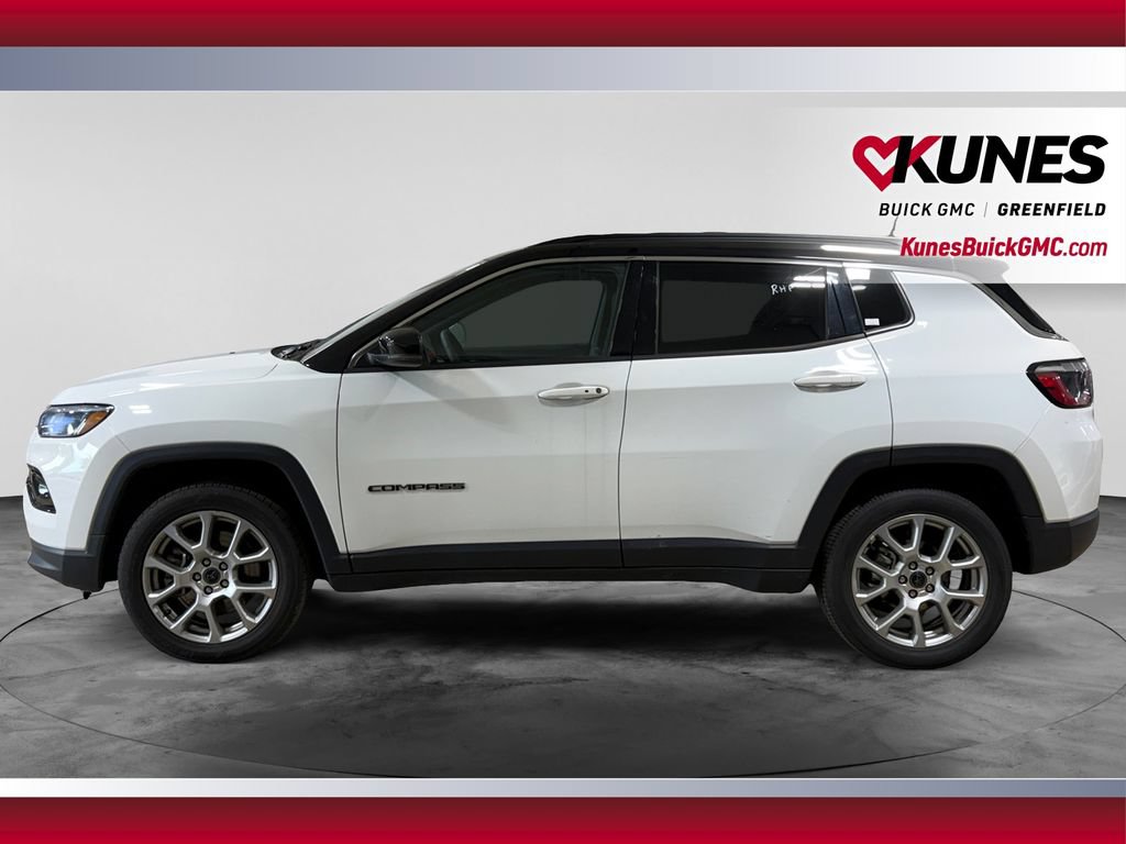 Used 2025 Jeep Compass Limited AWD/4WD image 6