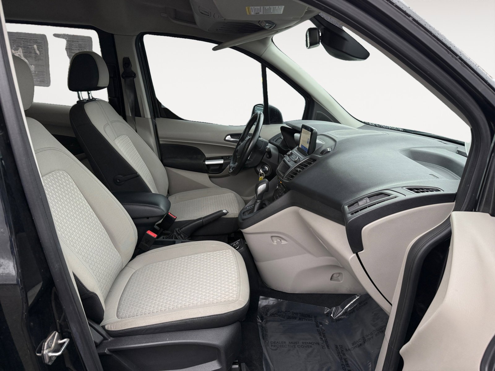 Used 2019 Ford Transit Connect XLT image 19