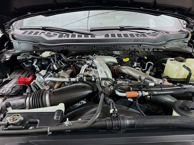 Used 2024 Ford F250 Lariat w/ Lariat Ultimate Package image 32
