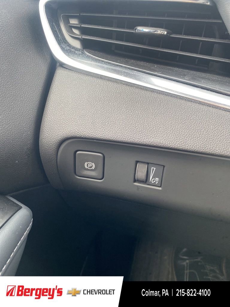 Certified 2023 Buick Enclave Essence w/ Experience Buick Package image 36