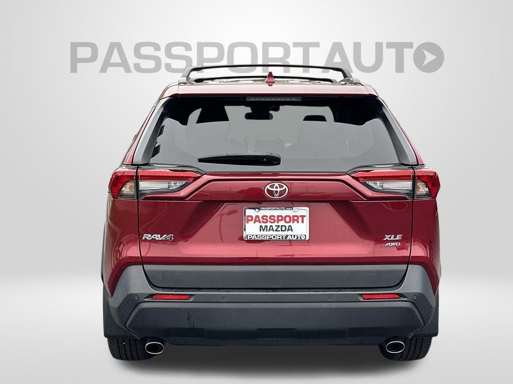 Used 2023 Toyota RAV4 XLE Premium AWD/4WD image 3