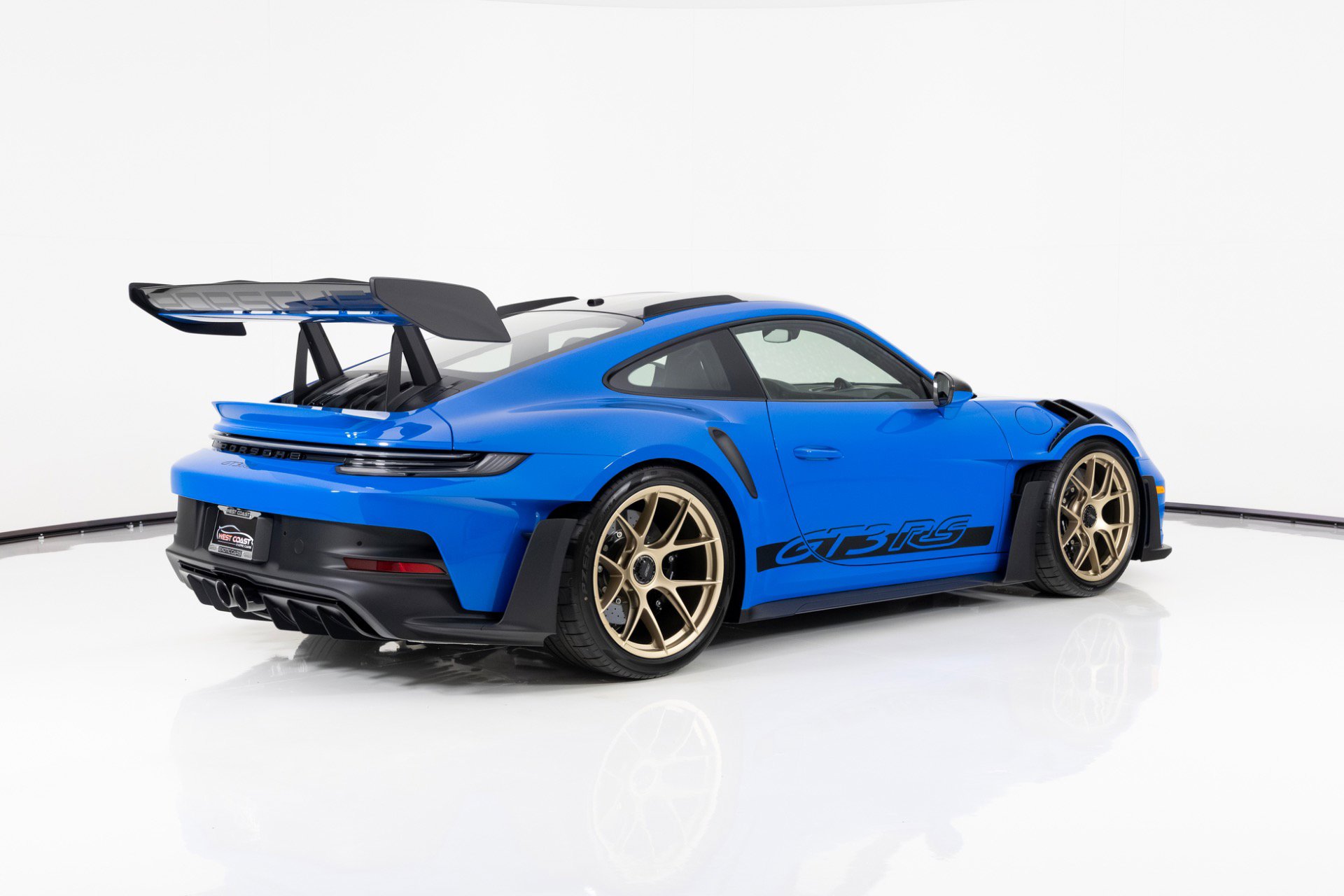 Used 2025 Porsche 911 GT3 RS image 3