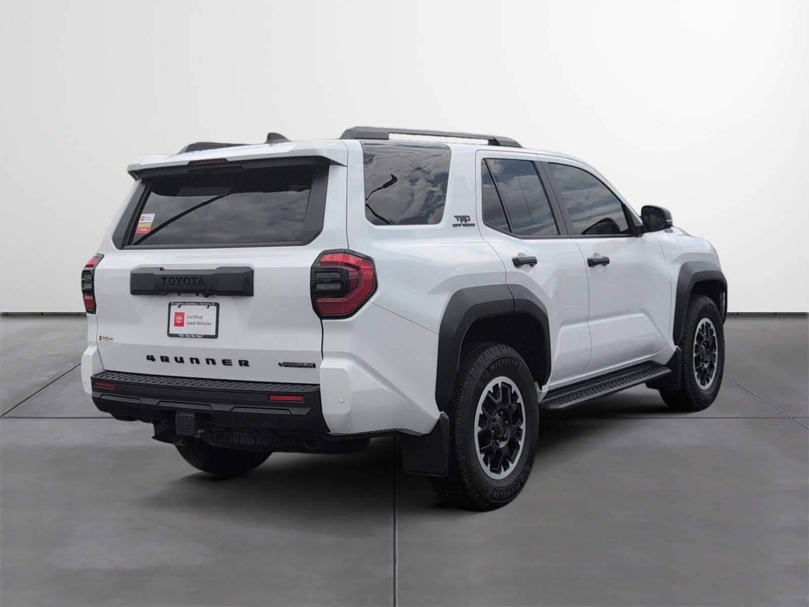 Certified 2025 Toyota 4Runner TRD Off-Road AWD/4WD image 5