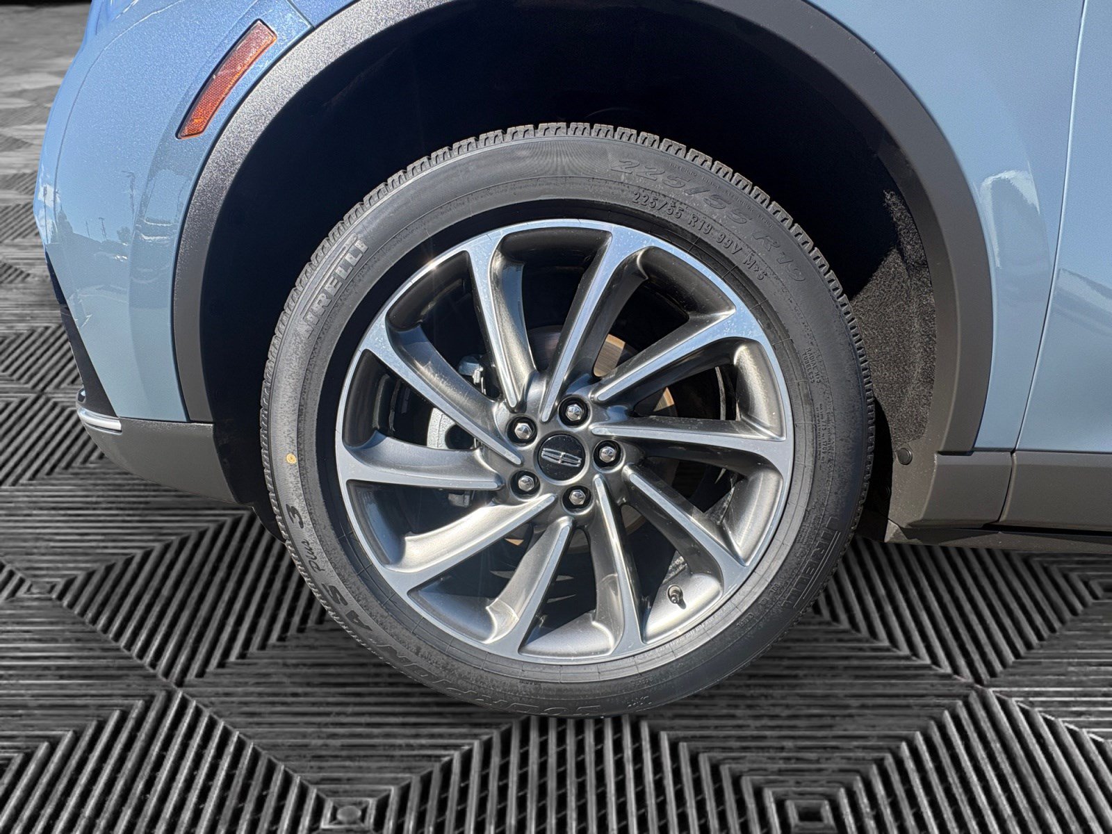 Certified 2024 Lincoln Corsair AWD w/ Equipment Group 101A image 14