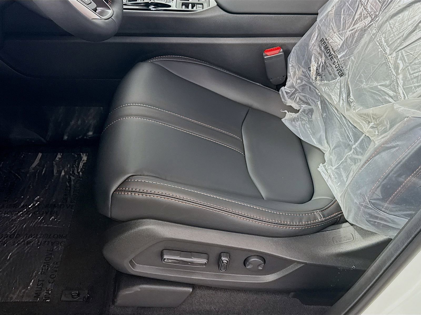 Used 2023 Honda Pilot TrailSport image 18