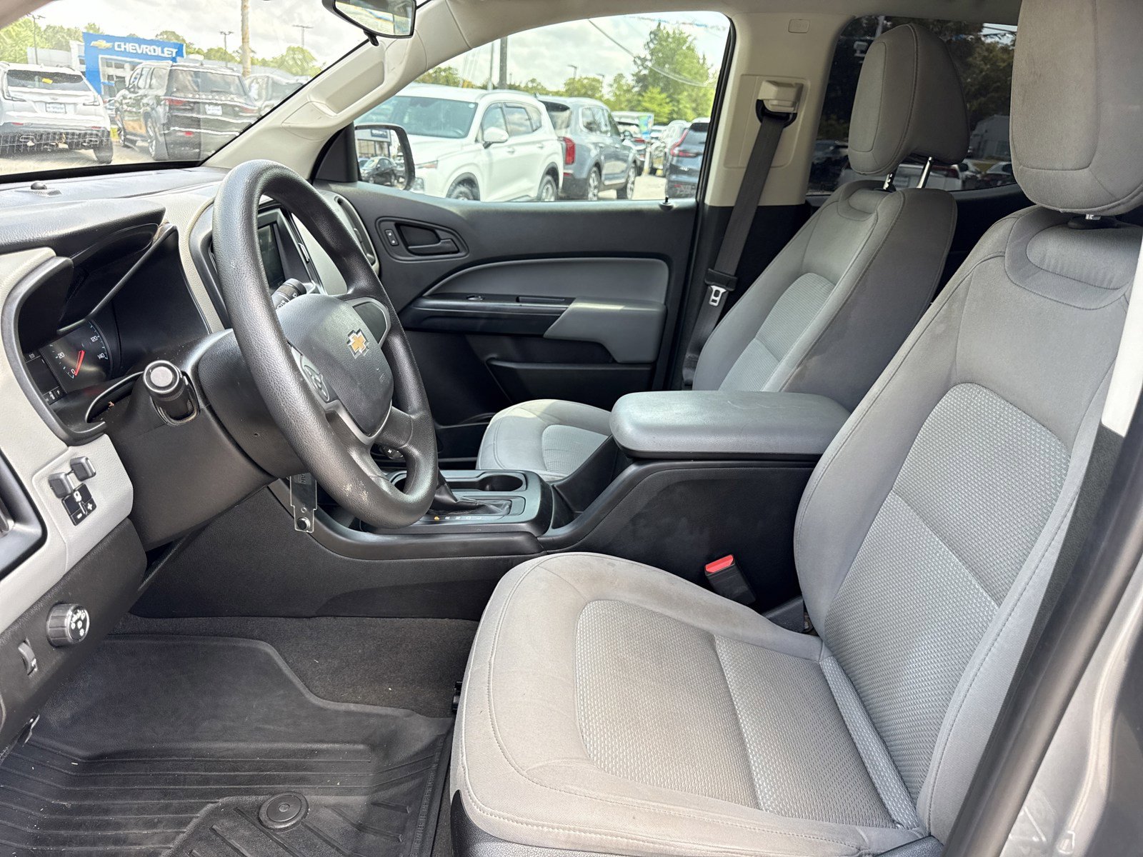 Used 2019 Chevrolet Colorado W/T w/ WT Convenience Package RWD image 11