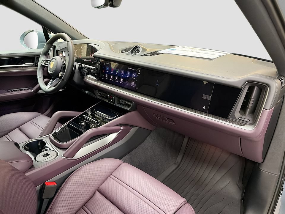 New 2026 Porsche Cayenne Coupe AWD/4WD image 31