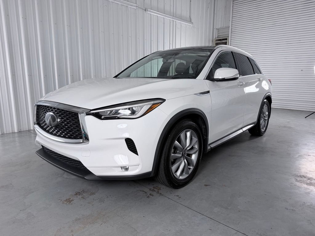Certified 2020 INFINITI QX50 Luxe w/ Navigation Package FWD image 1