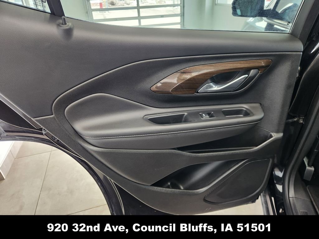 Used 2020 GMC Terrain Denali w/ Denali Premium Package image 18