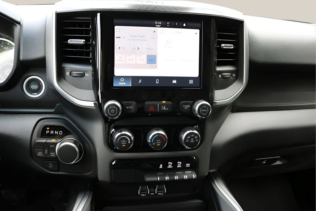 New 2026 RAM 1500 Express AWD/4WD image 21