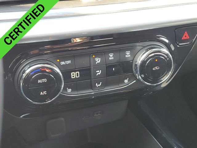 Certified 2025 Chevrolet Trax LT w/ LT Convenience Package image 18