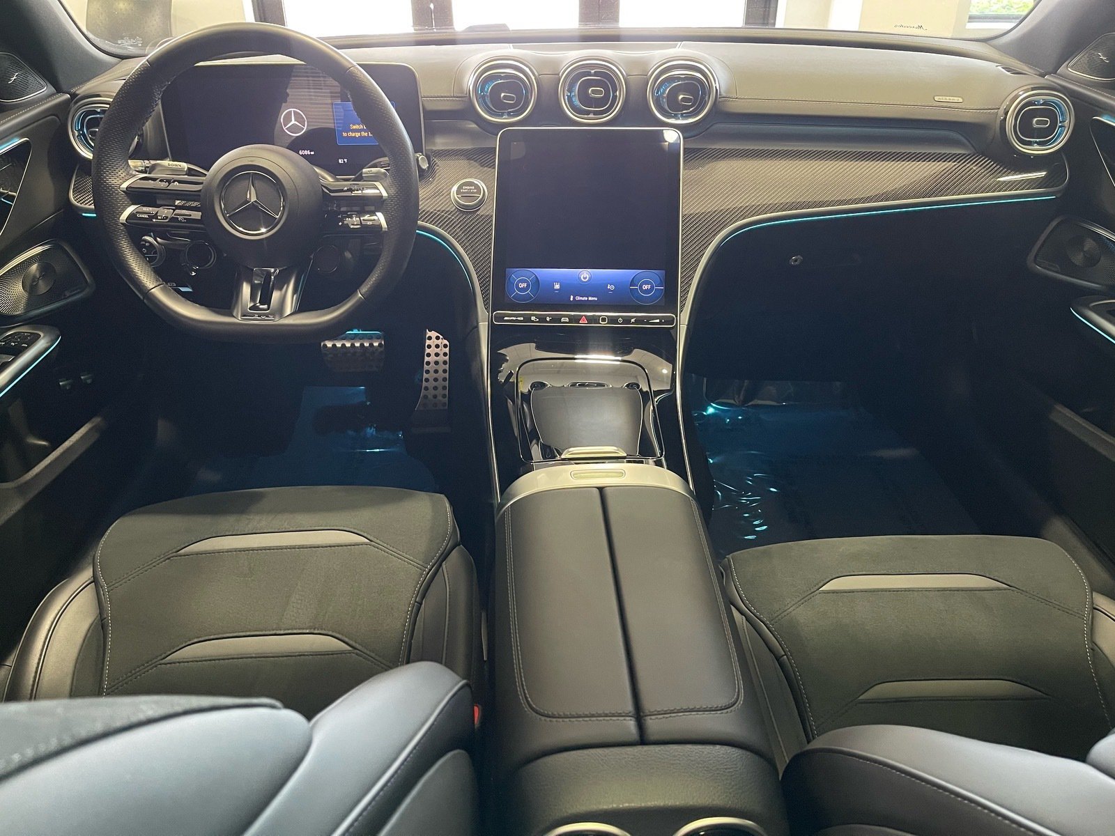 Used 2025 Mercedes-Benz C 36 AMG S w/ AMG Night Package image 31