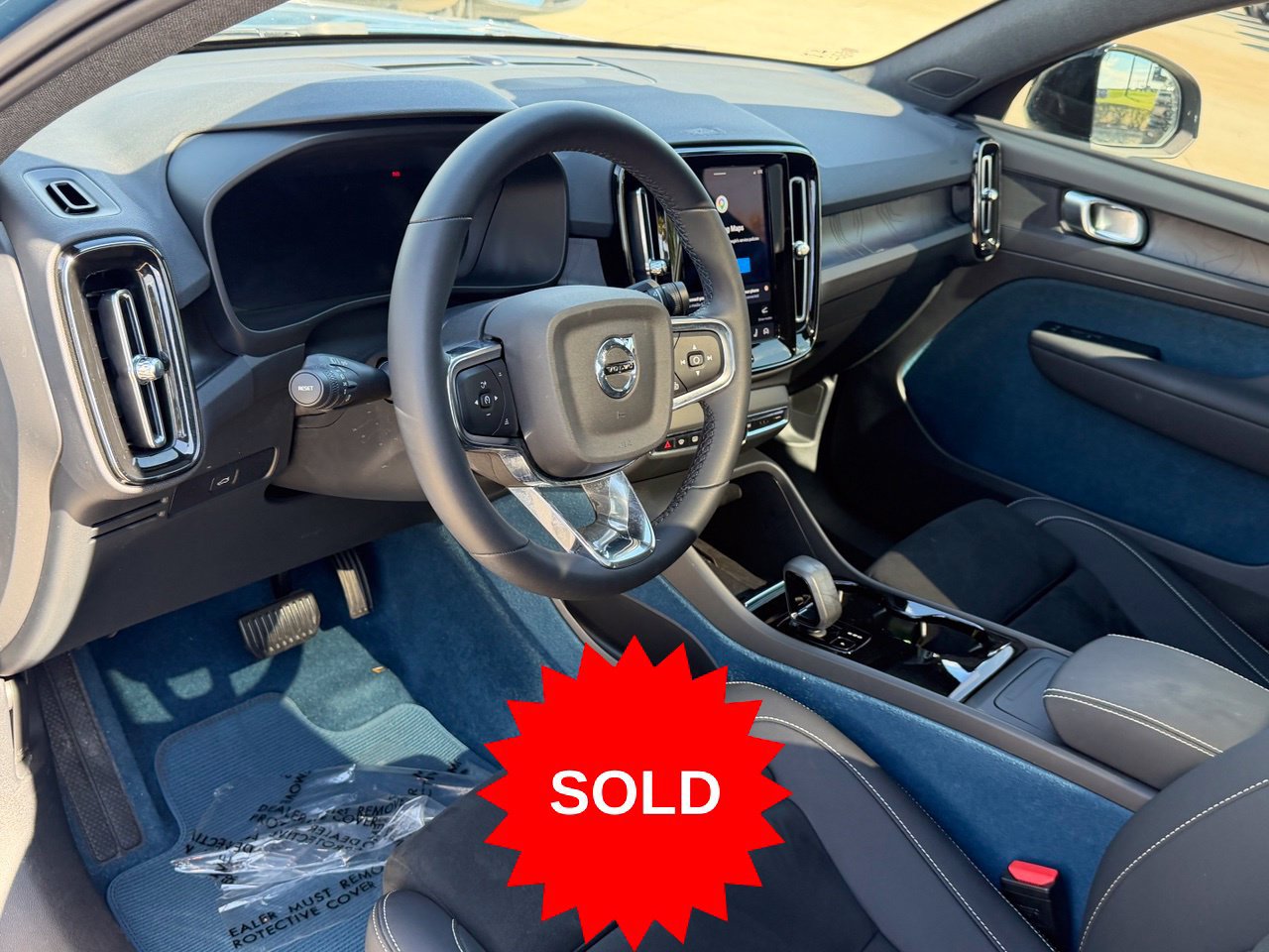 Certified 2023 Volvo C40 P8 Recharge Plus AWD/4WD image 20