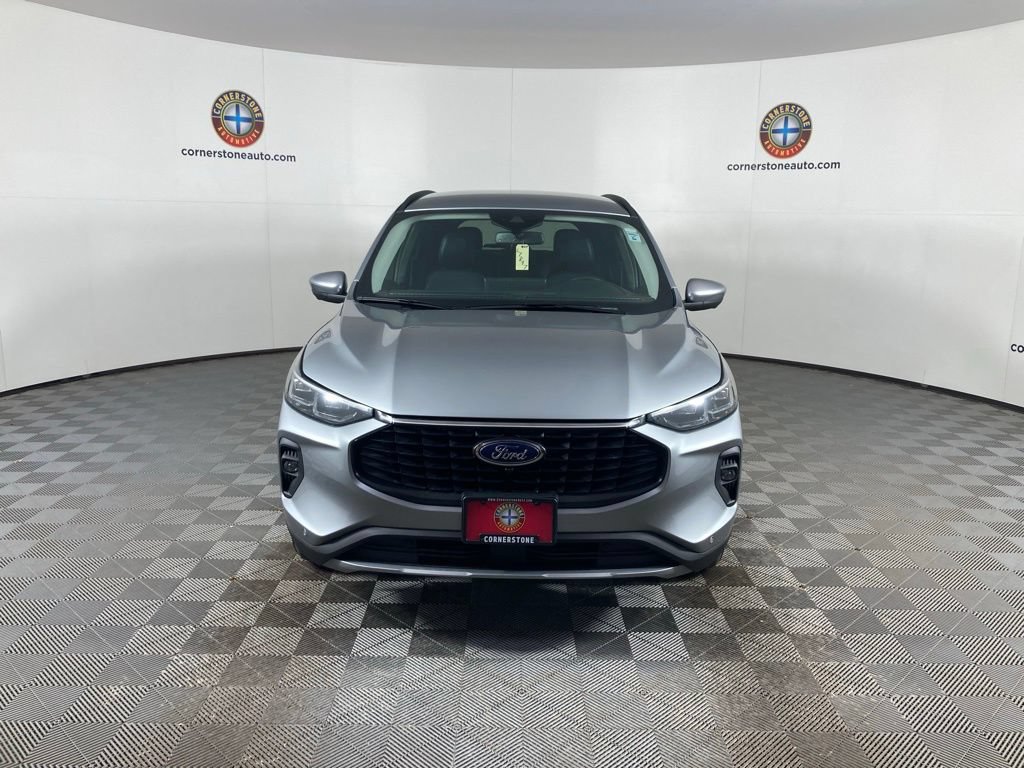 Used 2024 Ford Escape Platinum AWD/4WD image 18
