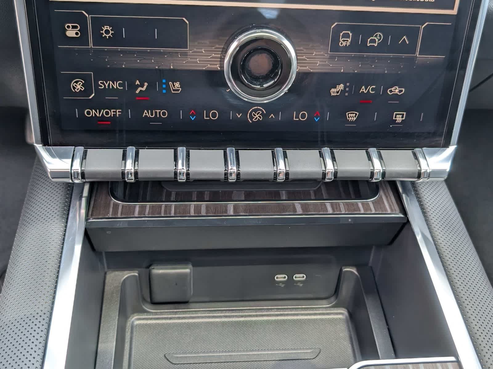 Certified 2025 GMC Sierra EV Denali AWD/4WD image 26