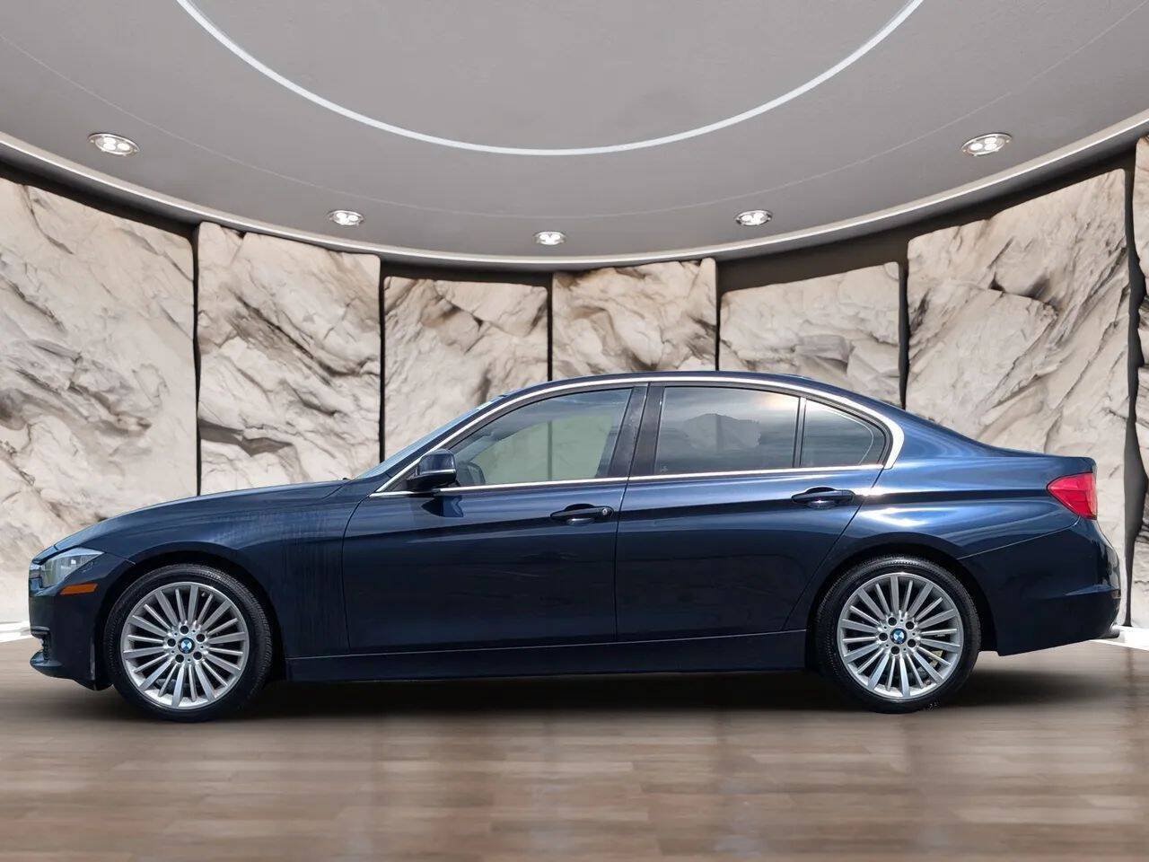 Used 2014 BMW 328d Sedan RWD image 5