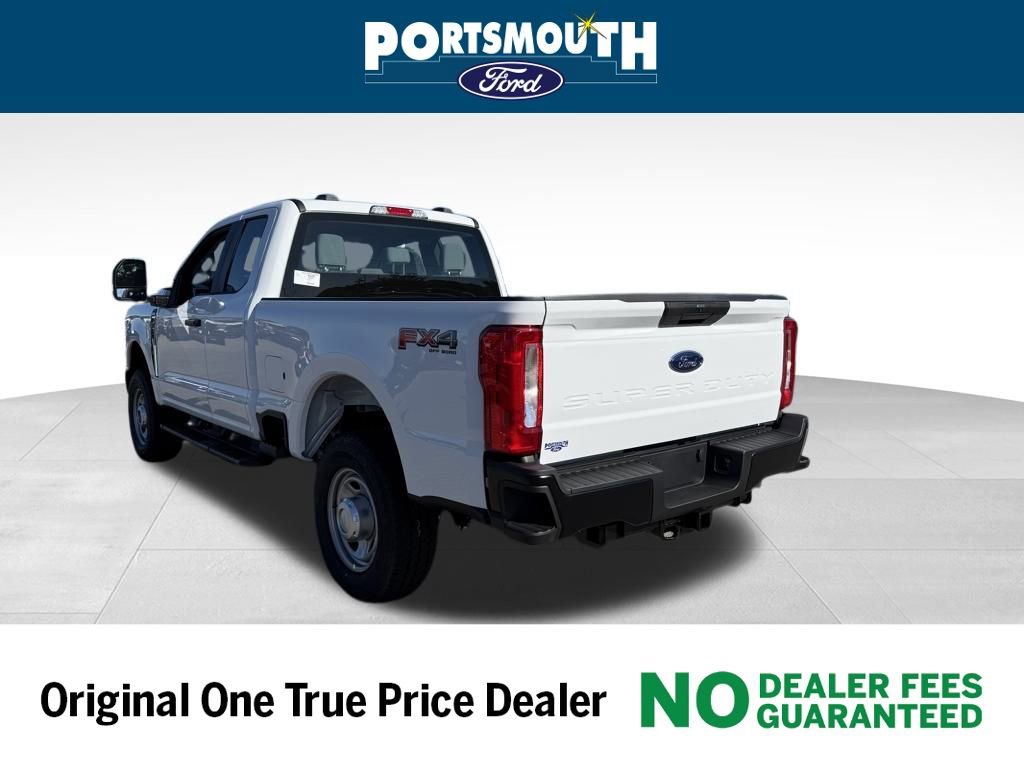New 2026 Ford F350 XL w/ FX4 Off-Road Package image 15