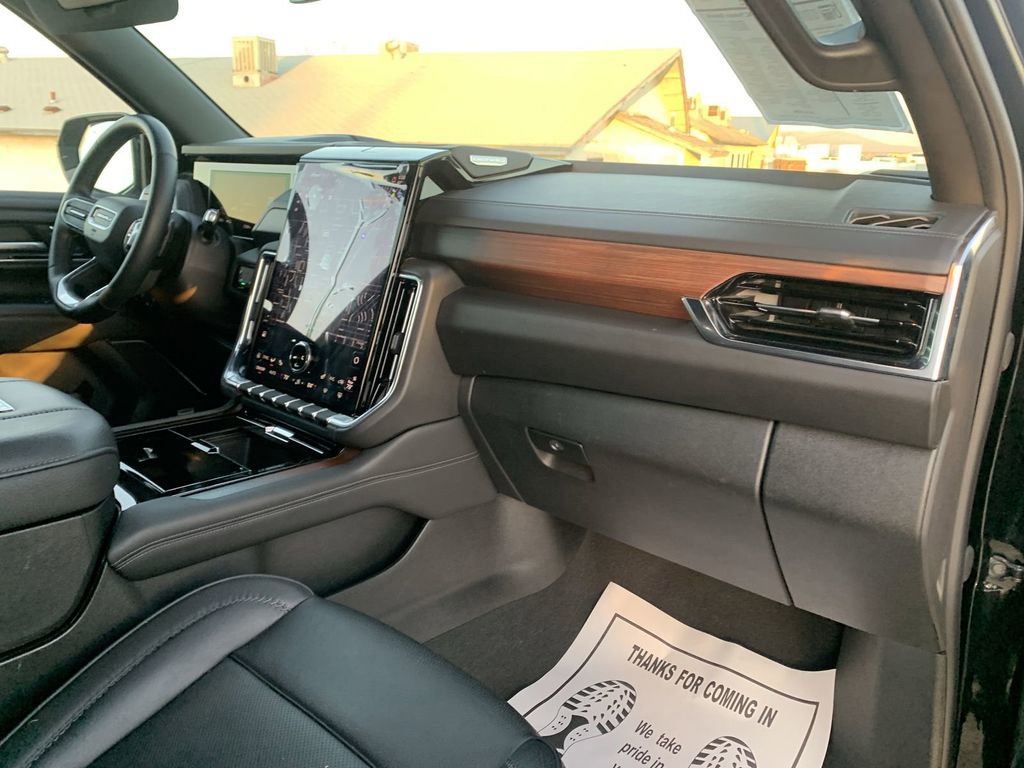 Certified 2025 GMC Yukon Denali image 27