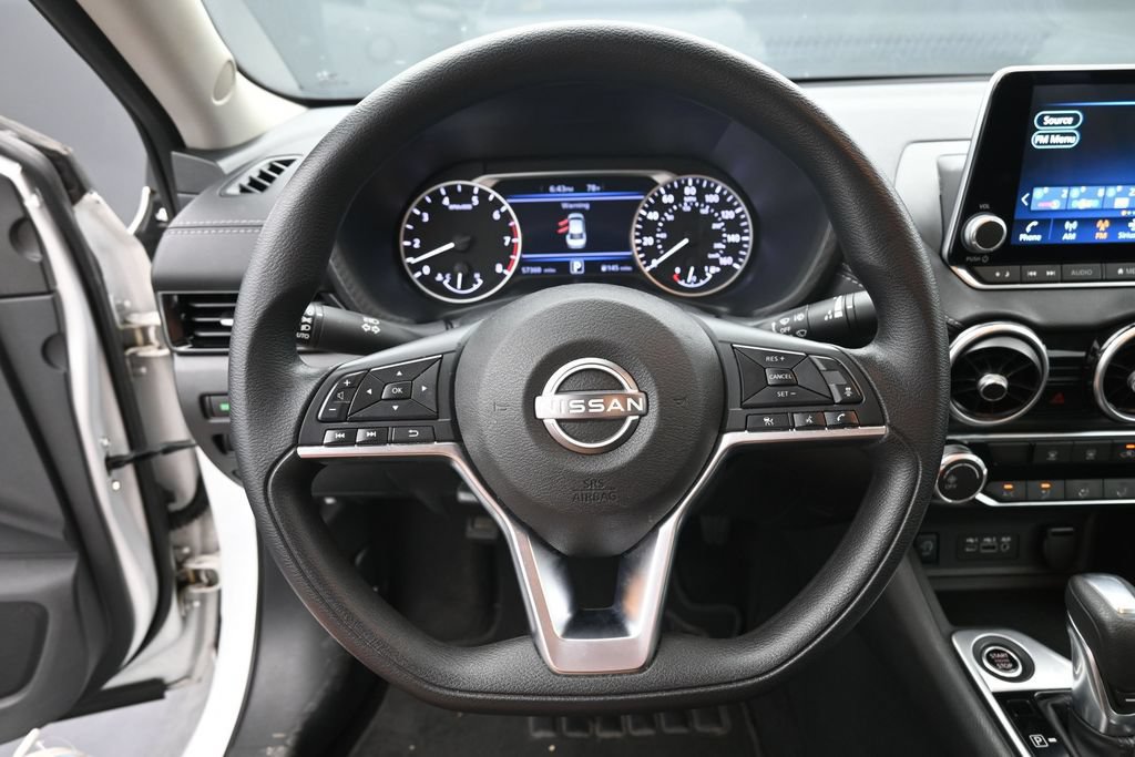 Used 2024 Nissan Sentra SV FWD image 22