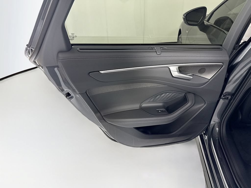 Used 2026 Audi A6 Premium Plus AWD/4WD image 27