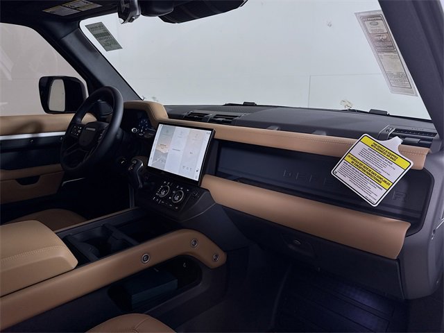 New 2026 Land Rover Defender 110 S image 31