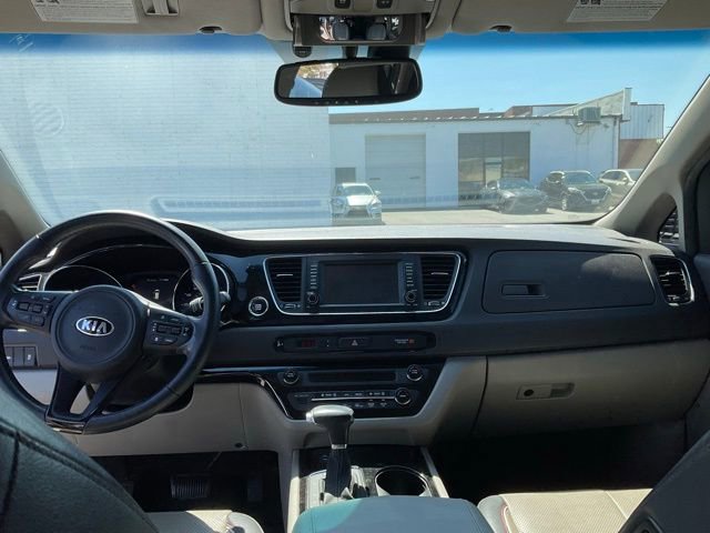 Certified 2017 Kia Sedona EX image 44