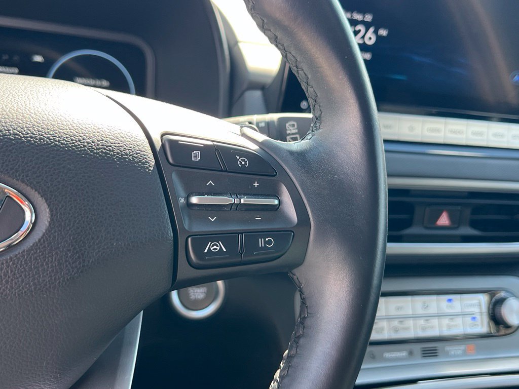 Certified 2023 Hyundai Kona SEL FWD image 19