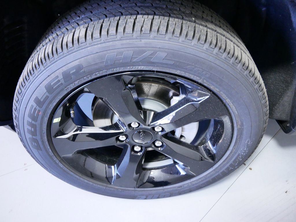 Used 2024 Jeep Grand Cherokee Altitude image 21